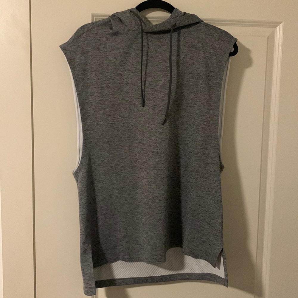 Lululemon sleeveless hoodie
